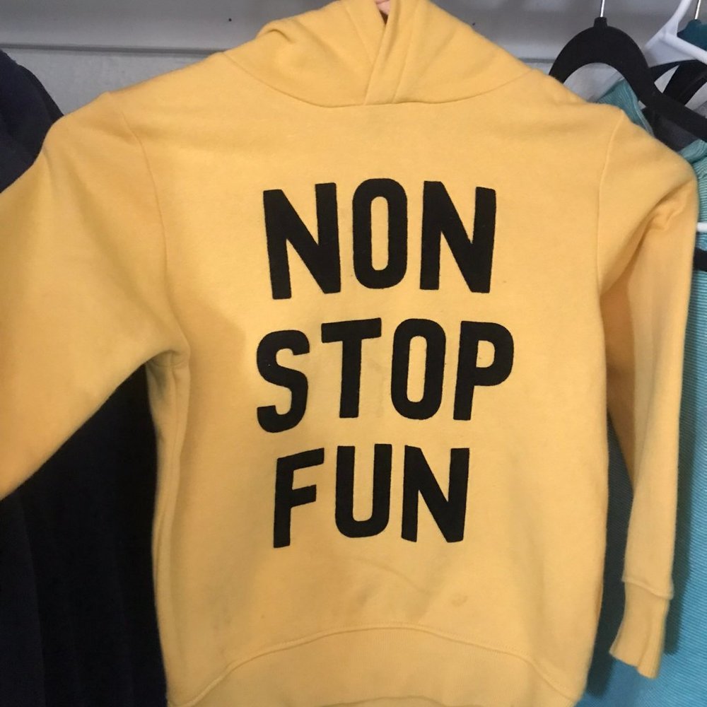 H&M youth hoodie size US 4-6 Y Bright yellow